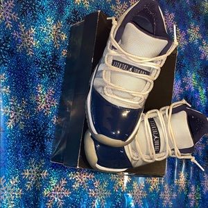 Jordan Georgetown 11’s